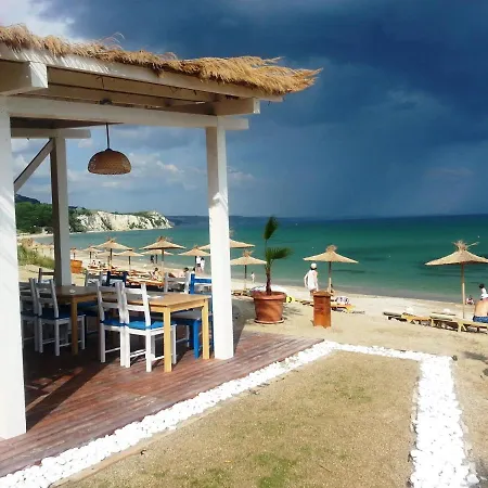 Golf In Lighthouse Golf & Vakantiehuis Baltsjik