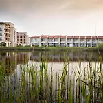 Golf In Lighthouse Golf &