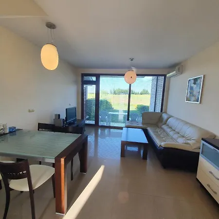 Golf In Lighthouse Golf & Vakantiehuis *