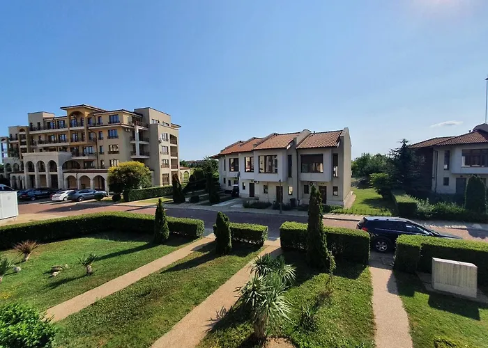 Semesterbostad Golf In Lighthouse Golf & Baltjik