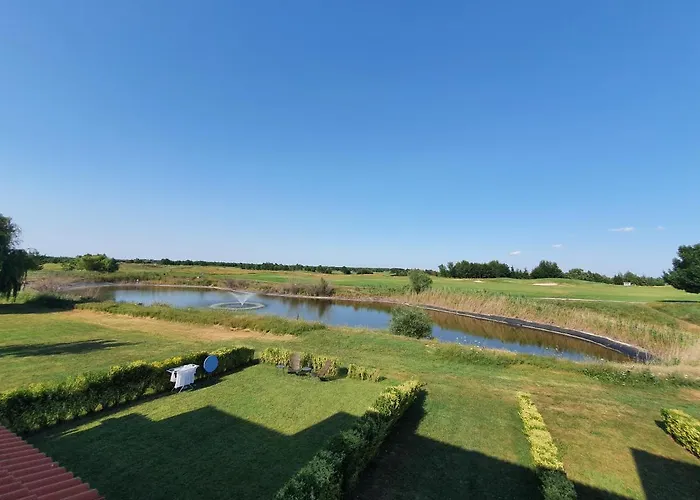 Golf In Lighthouse Golf & * Baltjik